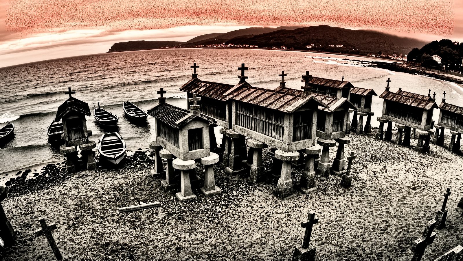 Ilustración del pueblo gallego de Combarro con sus hórreos junto al mar
