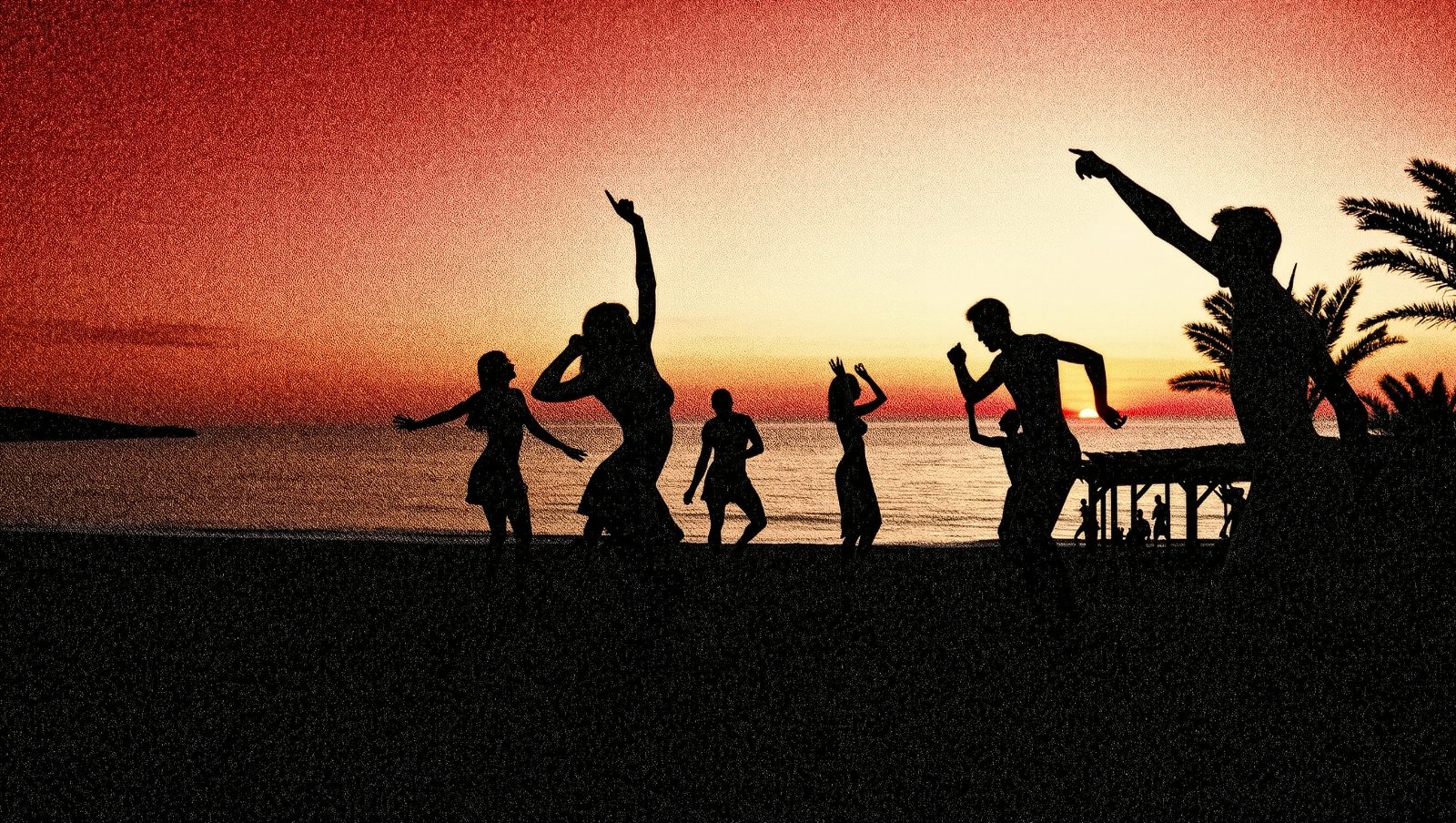 Fiesta electronica al atardecer en playa mediterranea estilo Balearic Beat