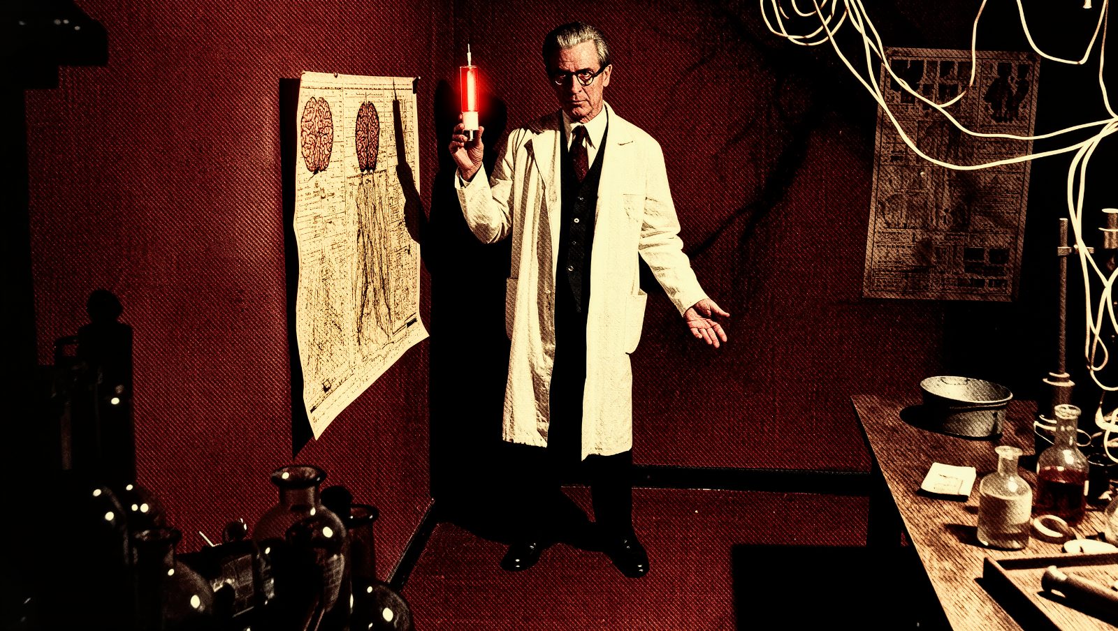 MKUltra: ilustración de un científico de la CIA con jeringuilla, estilo grunge retro